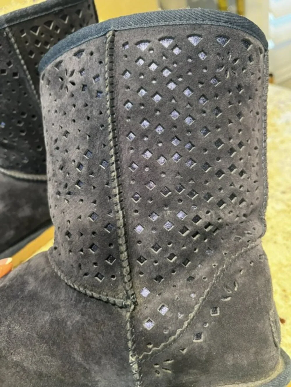 UGG these classic